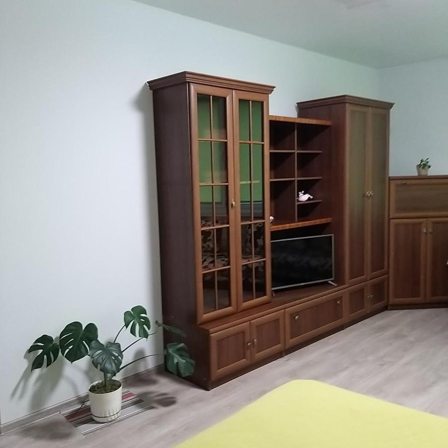 Дво І Одно Кімнатні Апартаменти Новобуд Рн Авторинку Трц Адреналін Сіті Lutsʼk Exterior foto